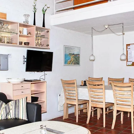 Lovely In With Wifi Holiday home